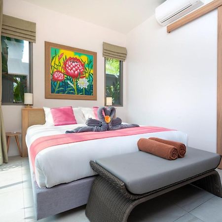 Dalaa 9 Villa Kamala Beach Buitenkant foto