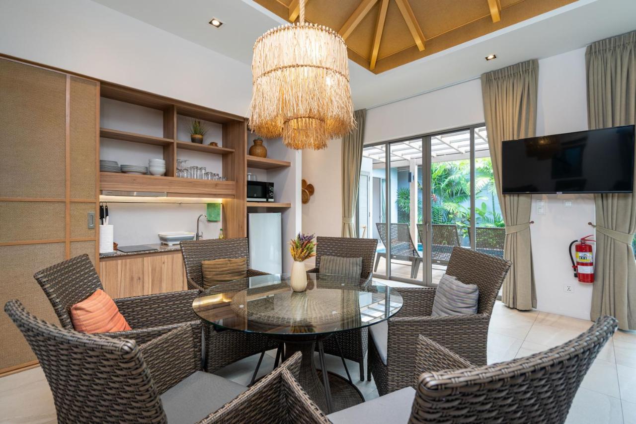 Dalaa 9 Villa Kamala Beach Buitenkant foto